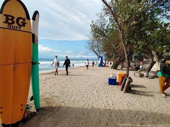 Manfaat Berwisata